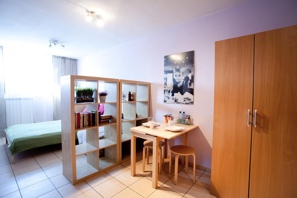 Studio Grzybowska - Warsaw Center חדר תמונה